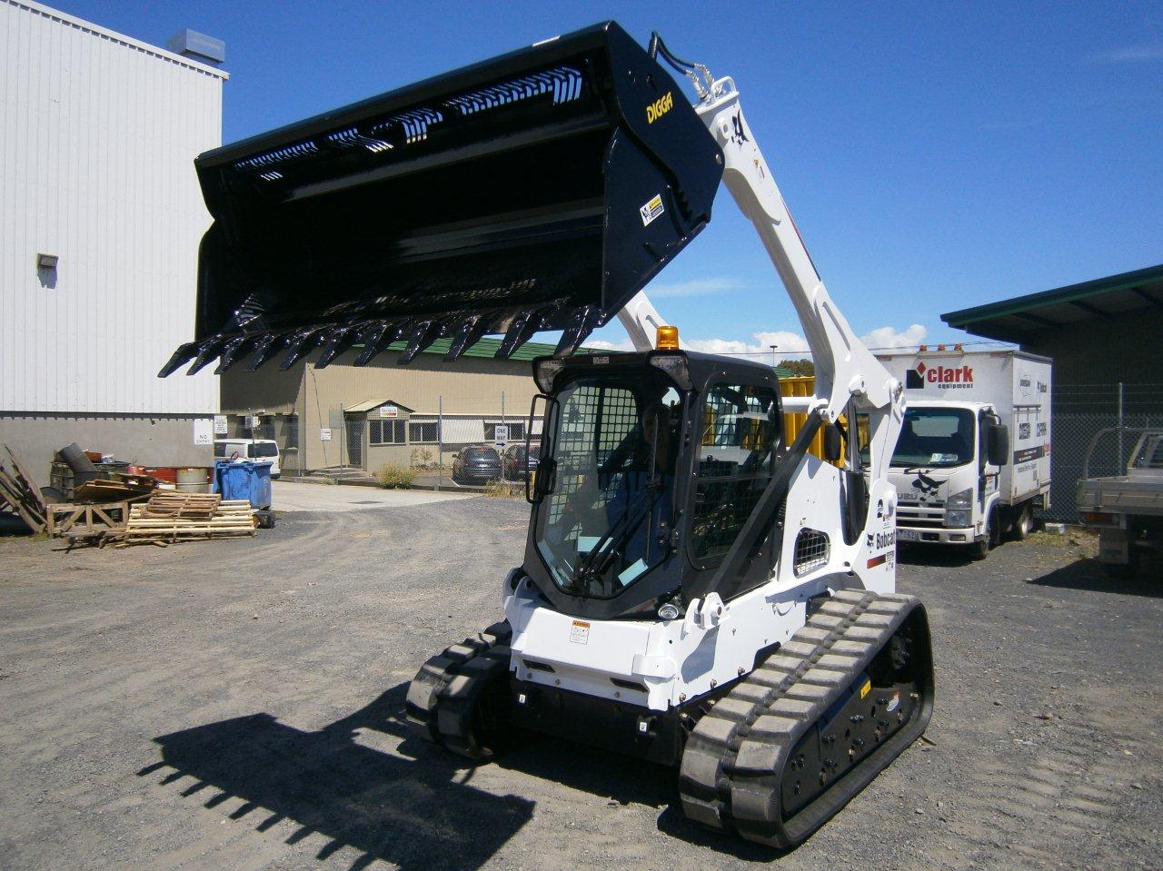 4 IN 1 HEAVY DUTY BUCKETS